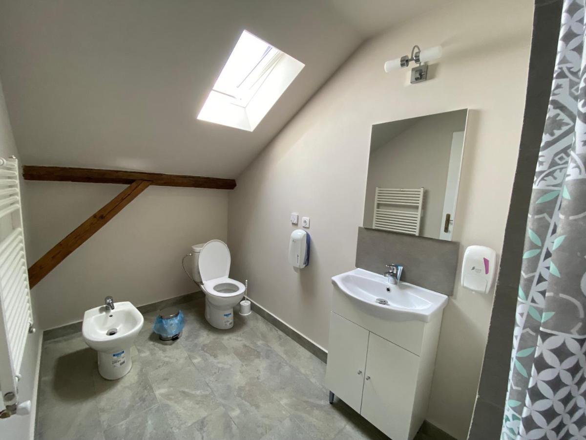 Boutique Rooms With Parking Oradea Zewnętrze zdjęcie